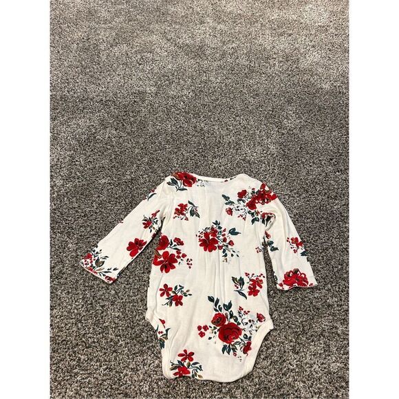 Carters floral onsie size 18mos C32-23 - Picture 2 of 3